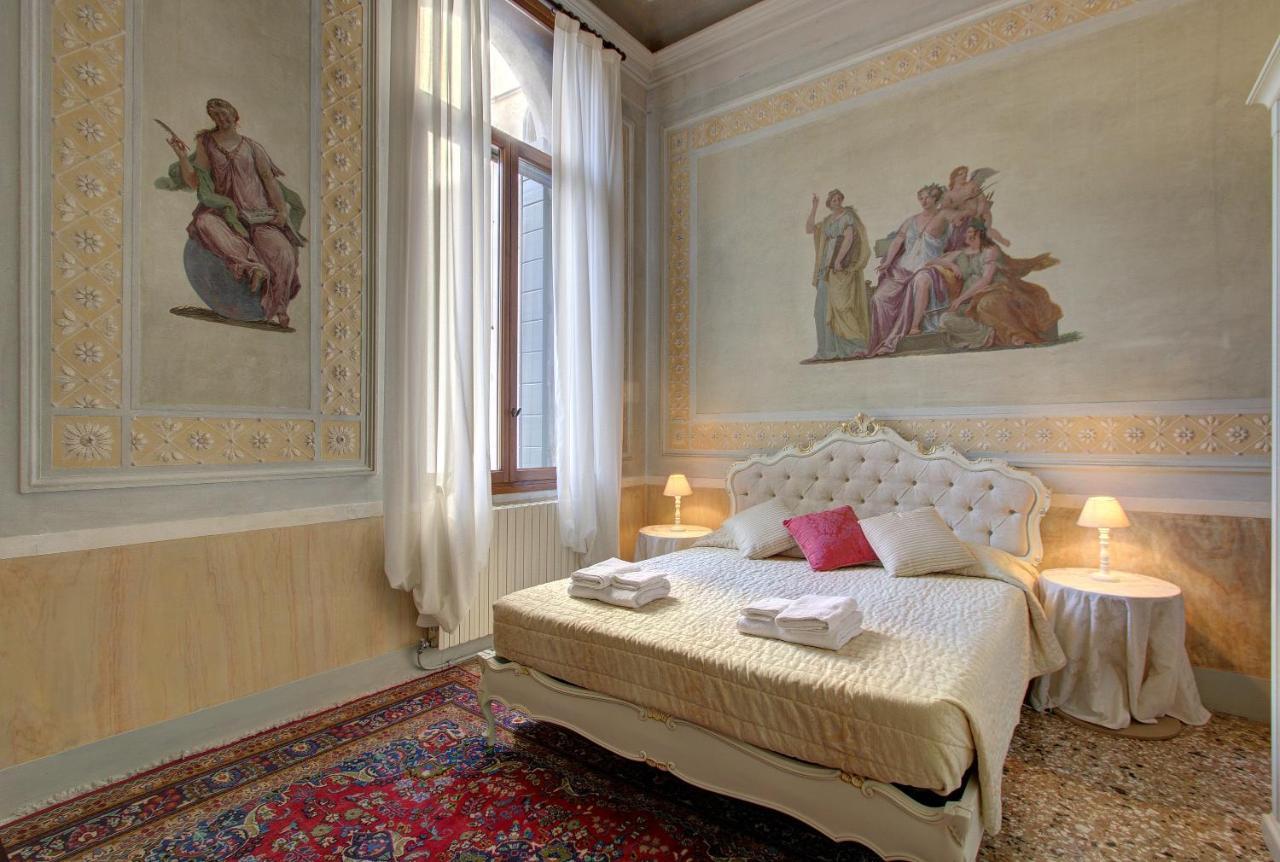 Doge Stair, Gorgeous - Bbc Venice Grand 2024 Tour Recorded Here! Veneza Exterior foto